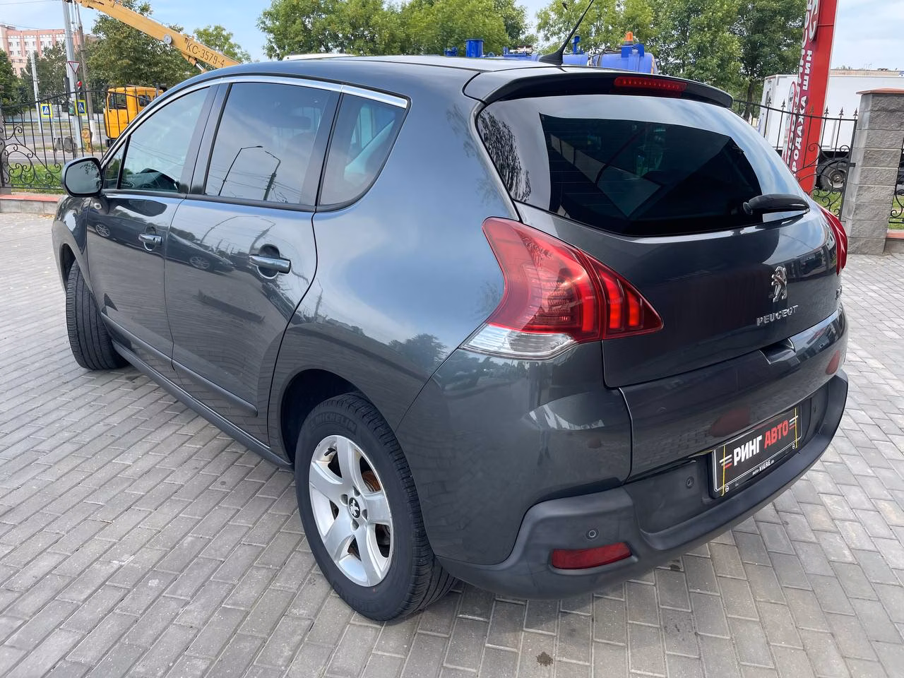 Peugeot 3008 фото 7