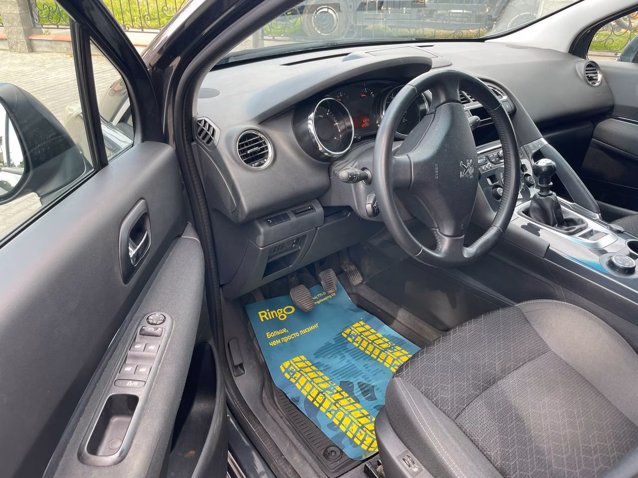 Peugeot 3008 фото 9