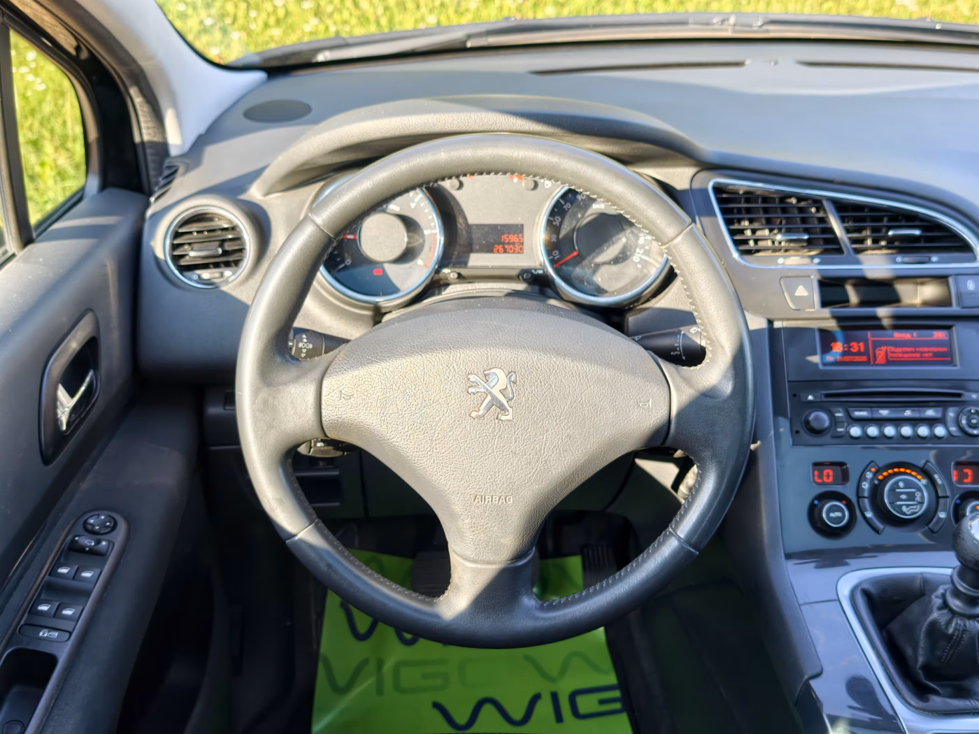 Peugeot 5008 фото 15