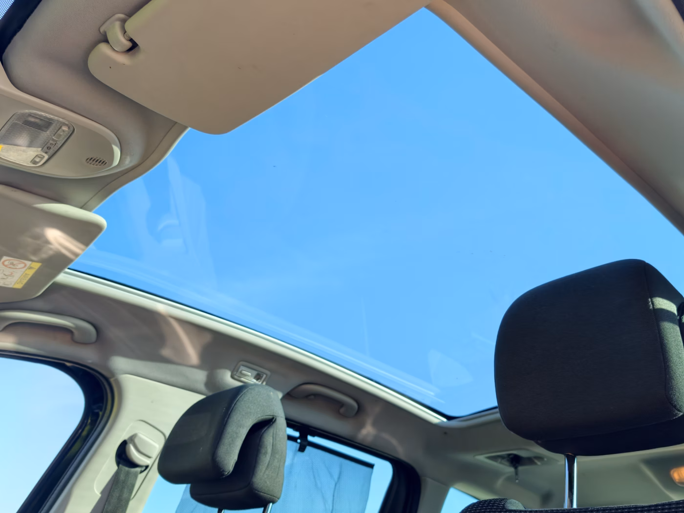 Peugeot 5008 фото 19