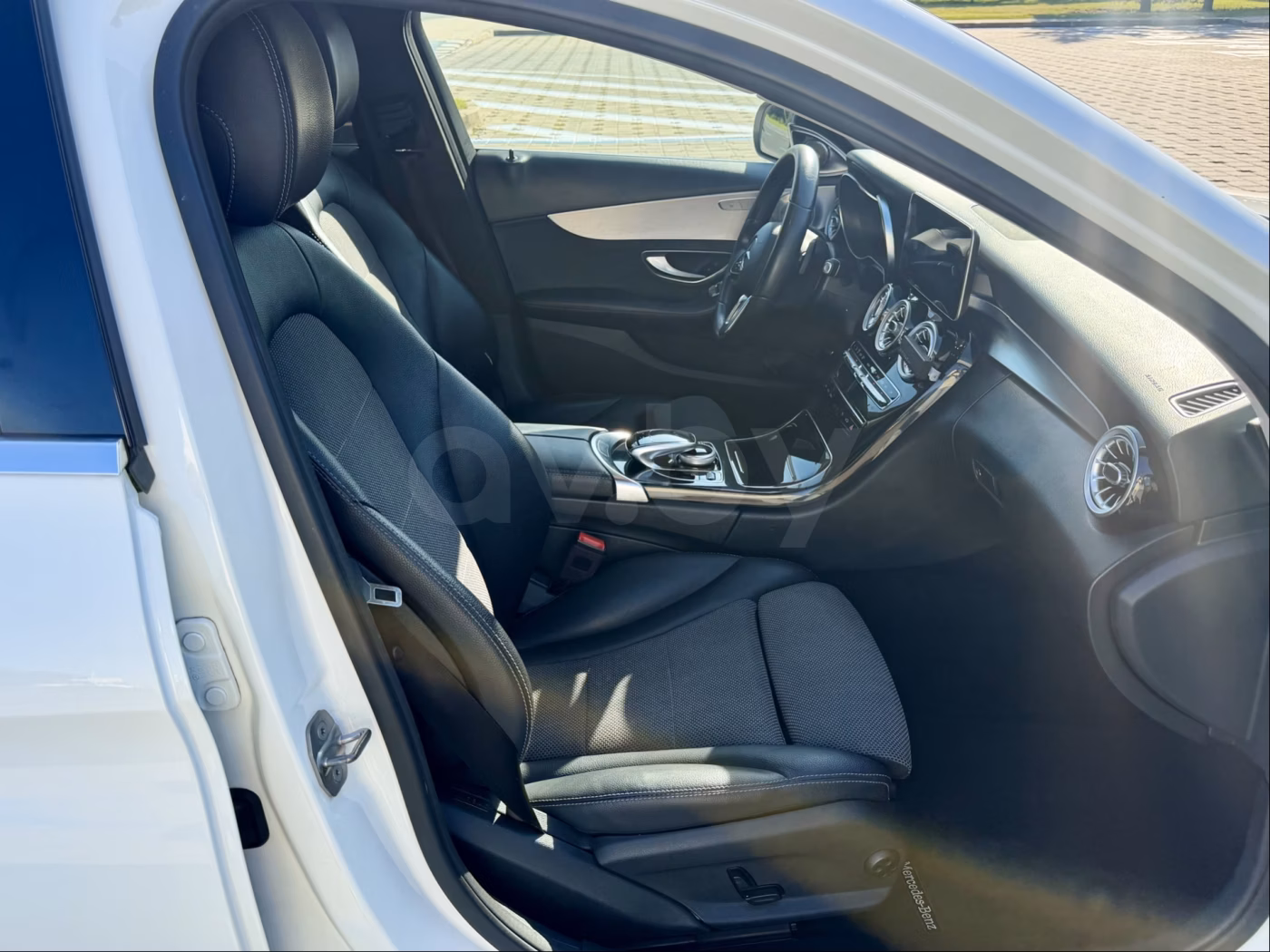 Mercedes-Benz C-Класс фото 16