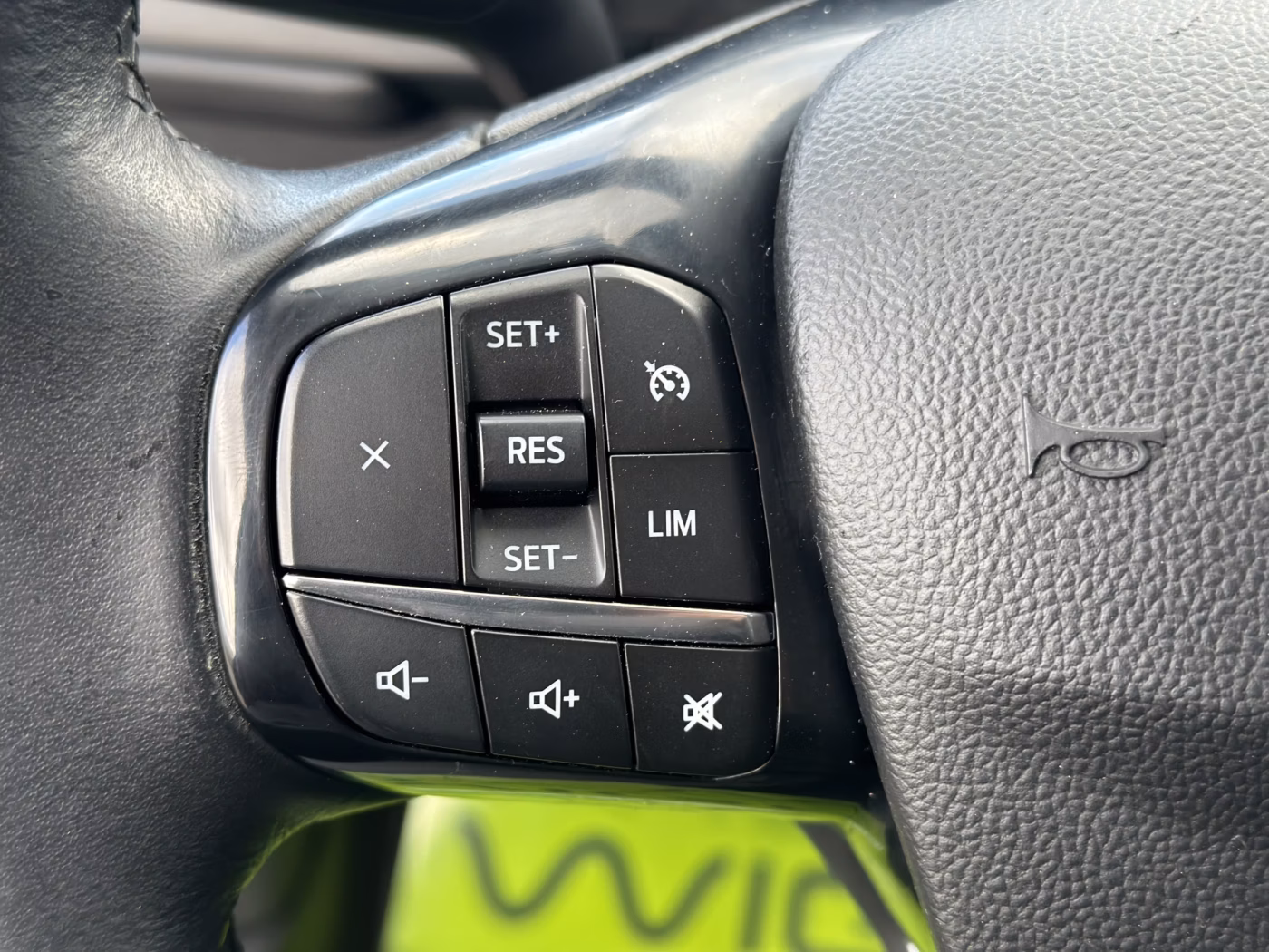 Ford Kuga фото 17