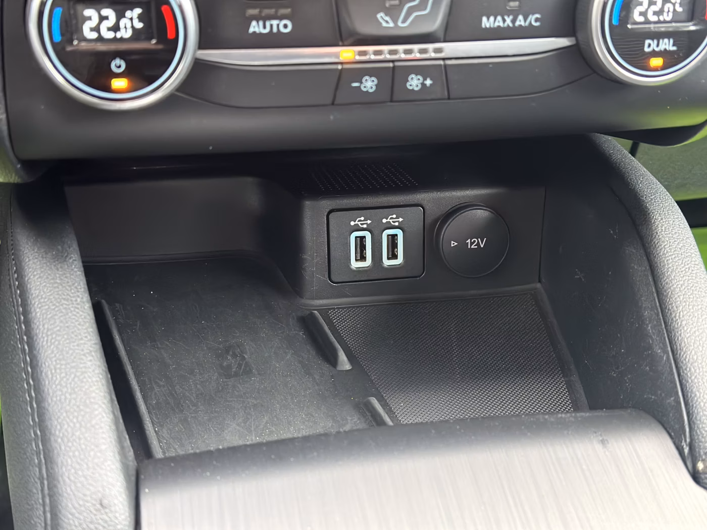 Ford Kuga фото 20