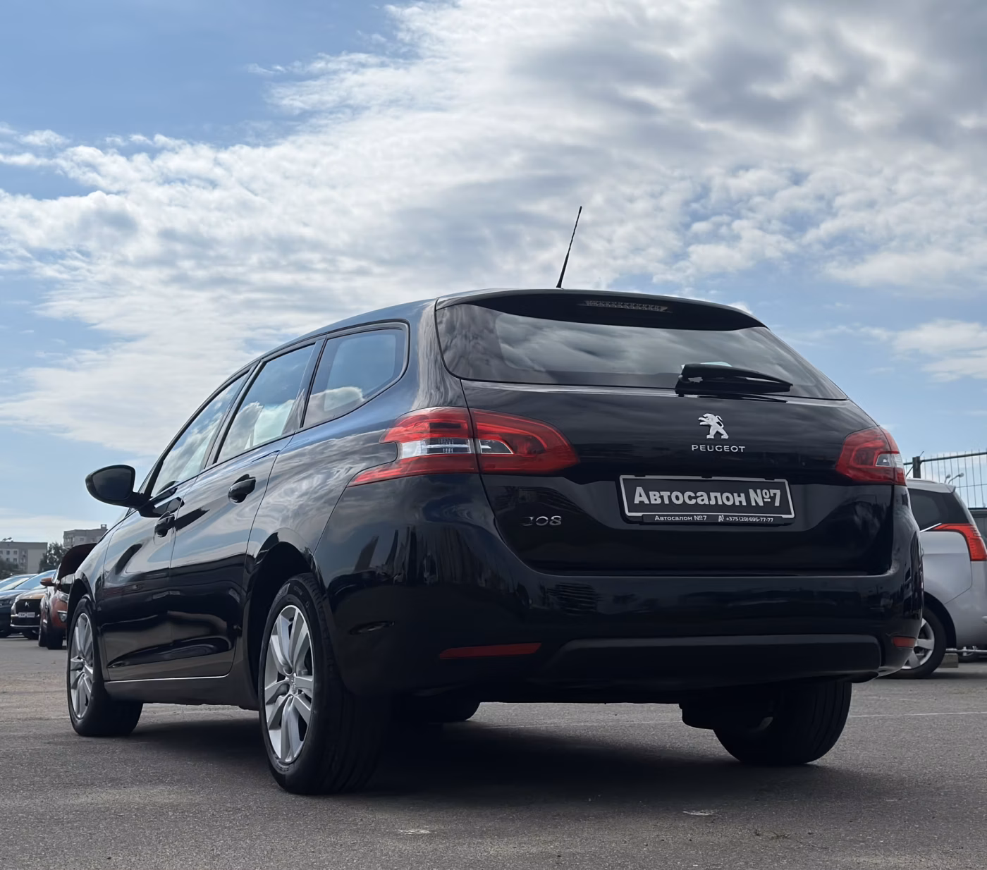 Peugeot 308 фото 7