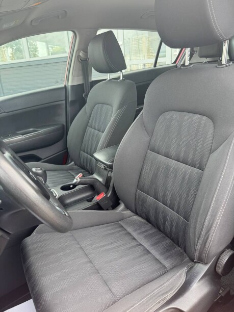 Kia Sportage фото 13