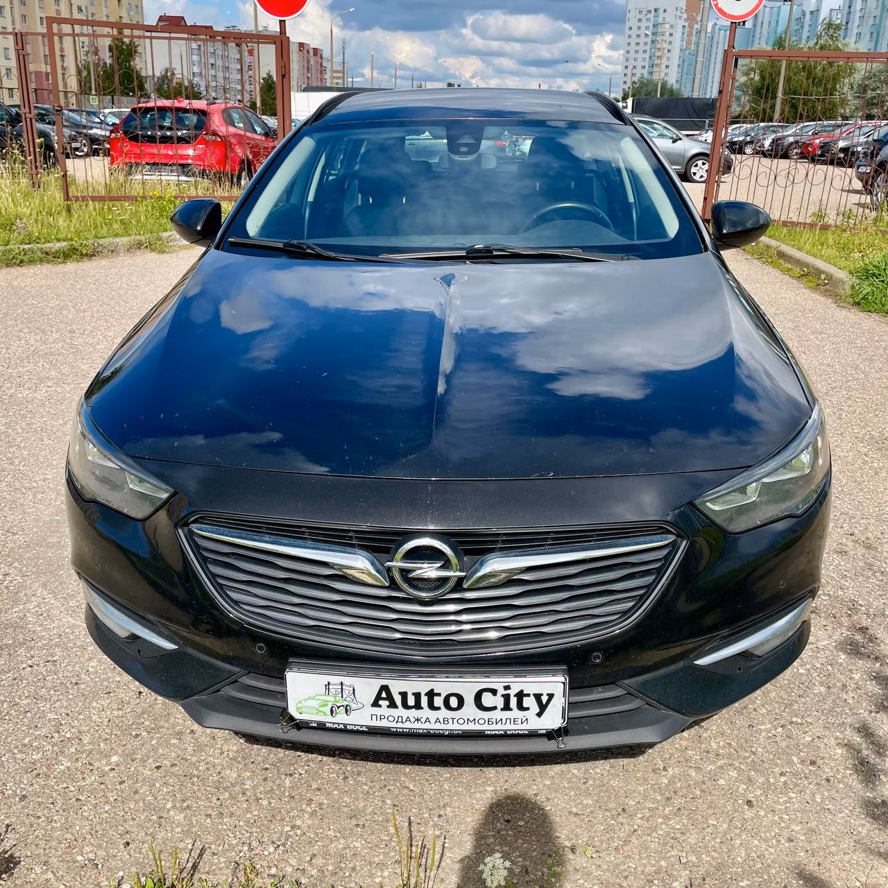 Opel Insignia фото 2