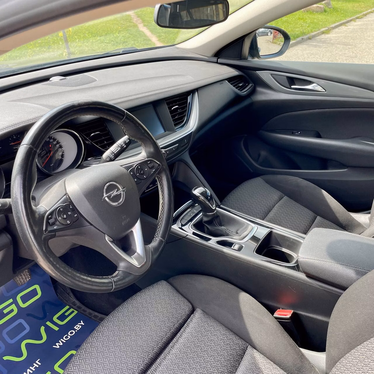 Opel Insignia фото 7