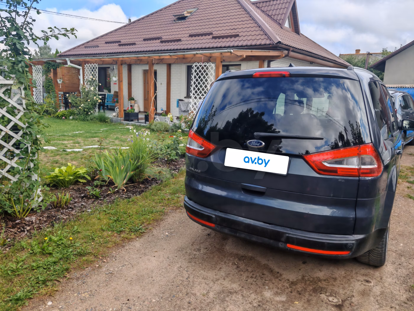 Ford Galaxy фото 11