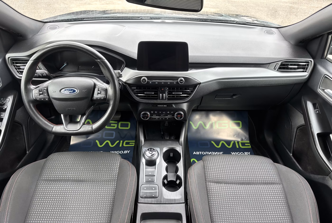 Ford Focus фото 12