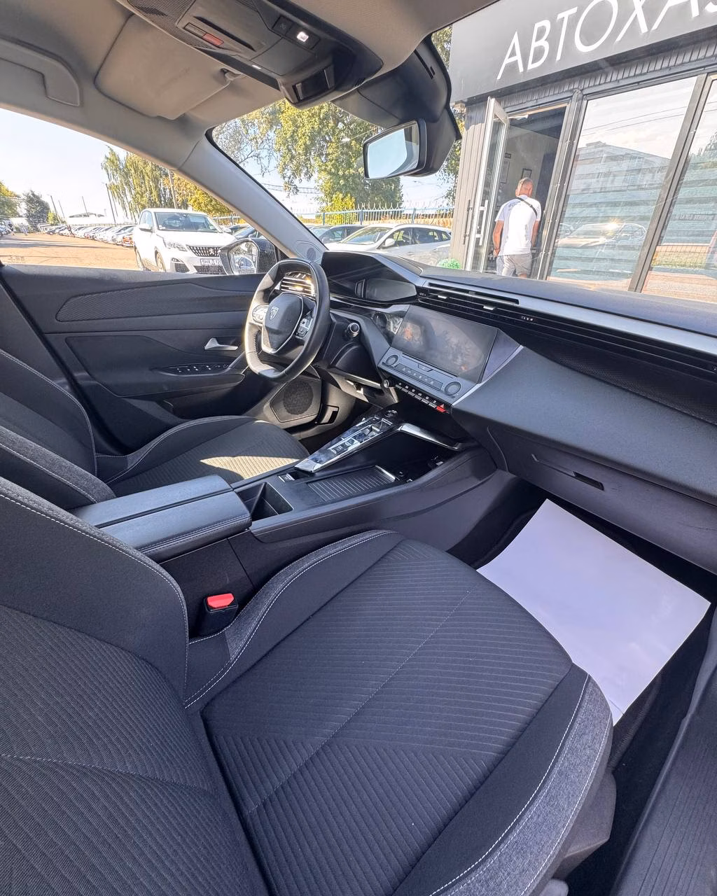 Peugeot 308 фото 10