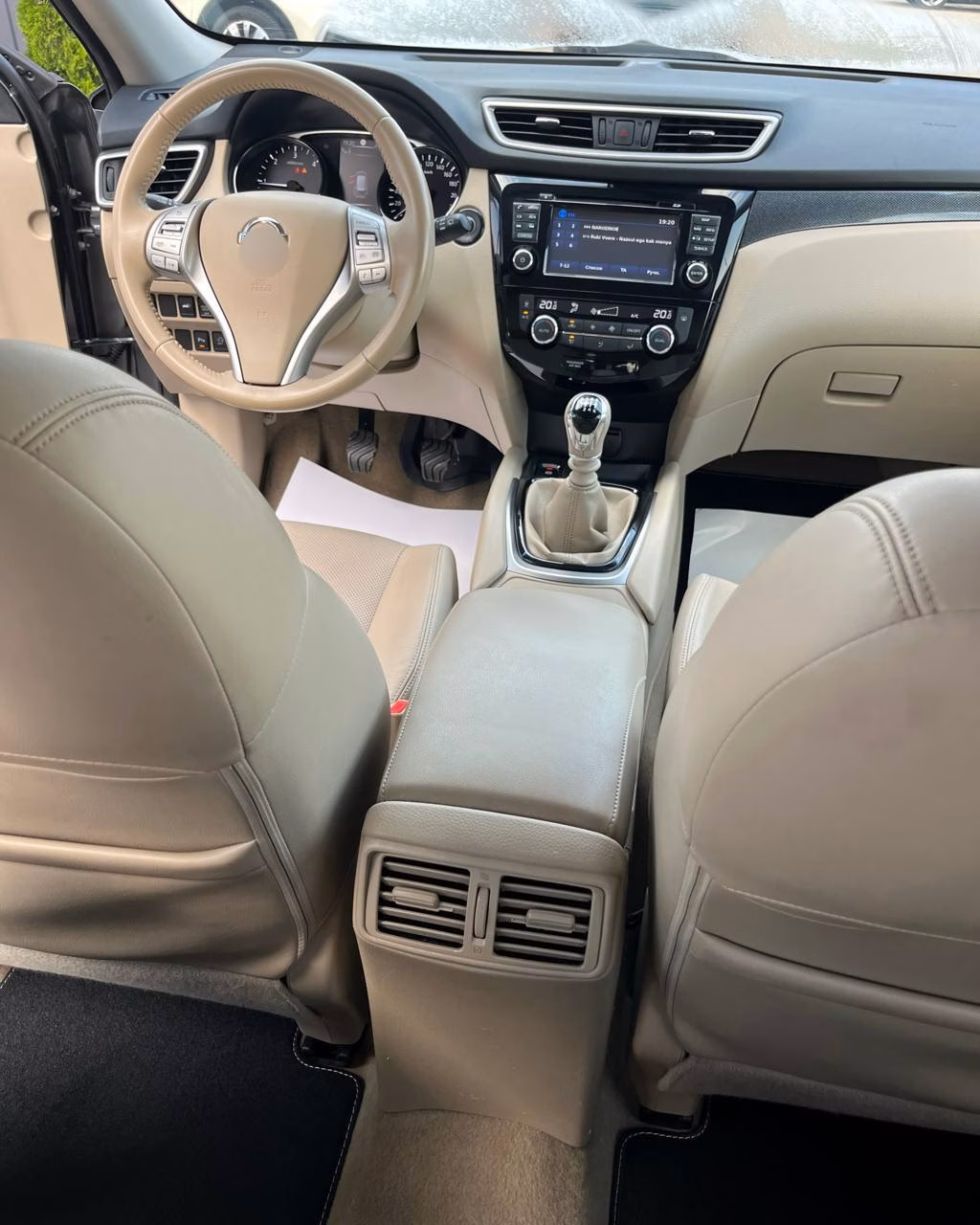 Nissan X-Trail фото 16