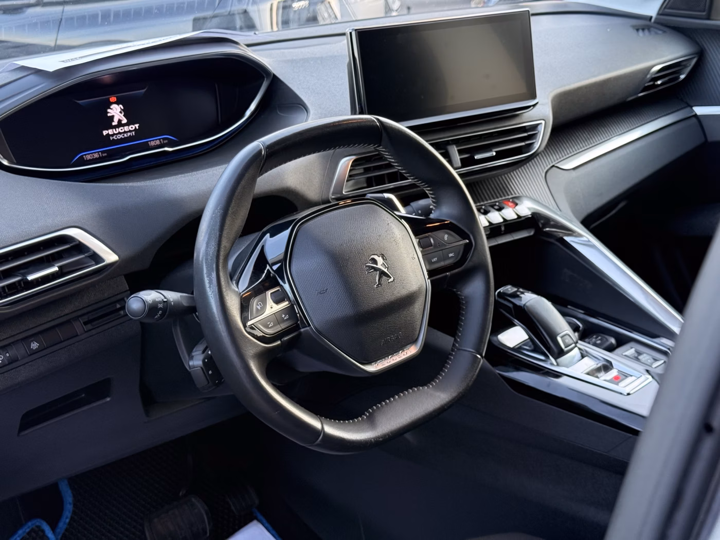 Peugeot 3008 фото 15