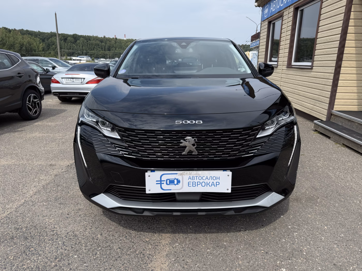 Peugeot 5008 фото 3