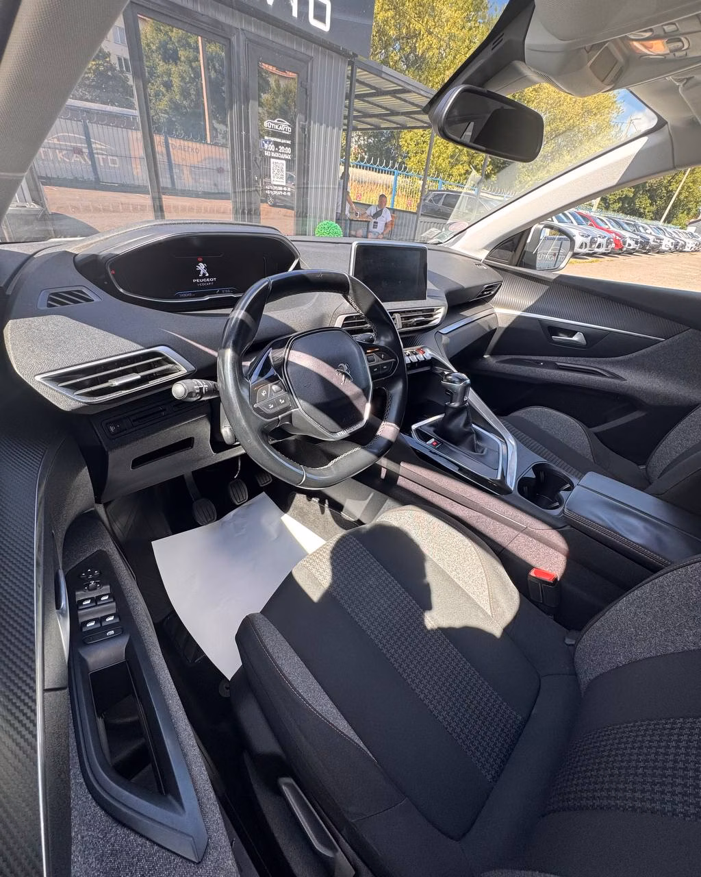 Peugeot 3008 фото 9