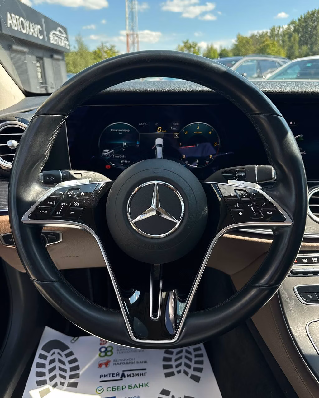 Mercedes-Benz E-Класс фото 14