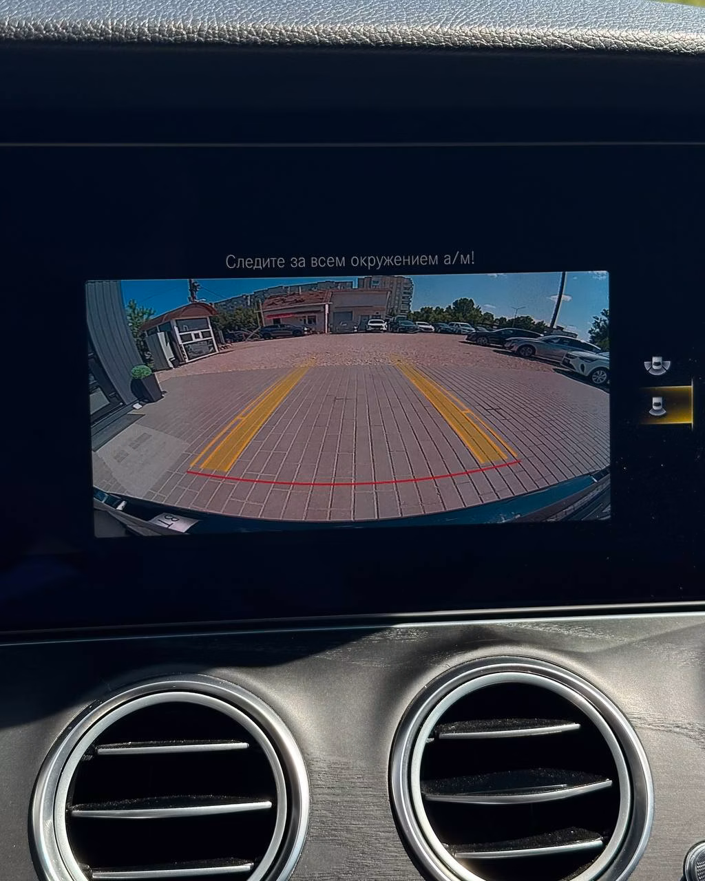 Mercedes-Benz E-Класс фото 17