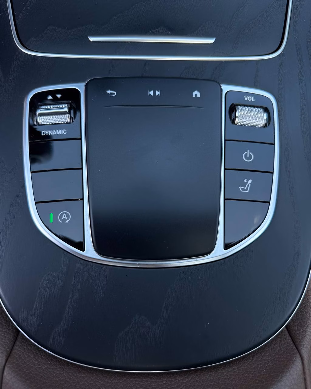 Mercedes-Benz E-Класс фото 18