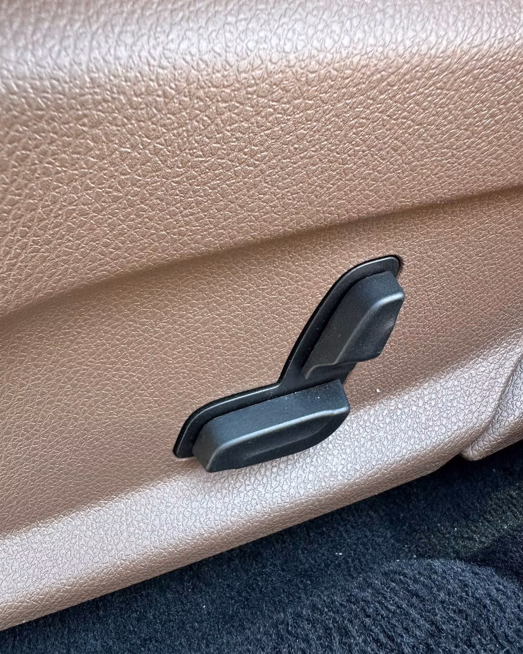 Mercedes-Benz E-Класс фото 20