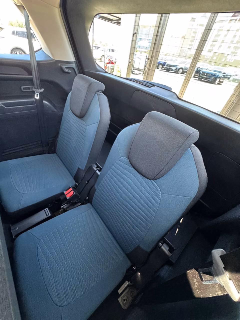 Citroen C4 Grand Spacetourer фото 16