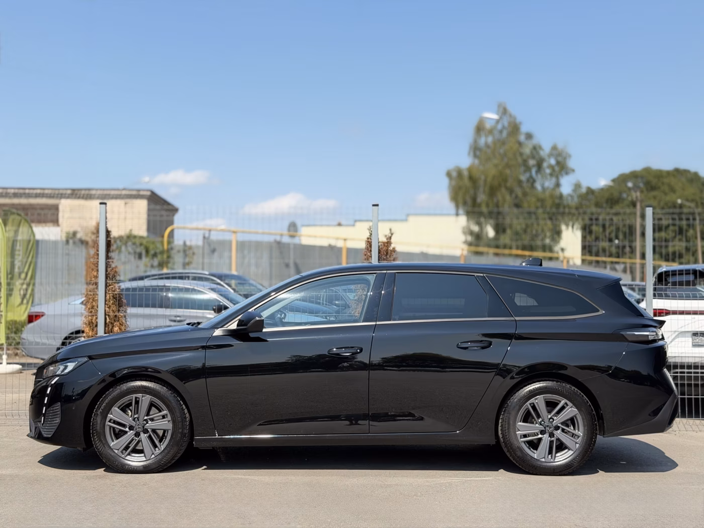 Peugeot 308 фото 10