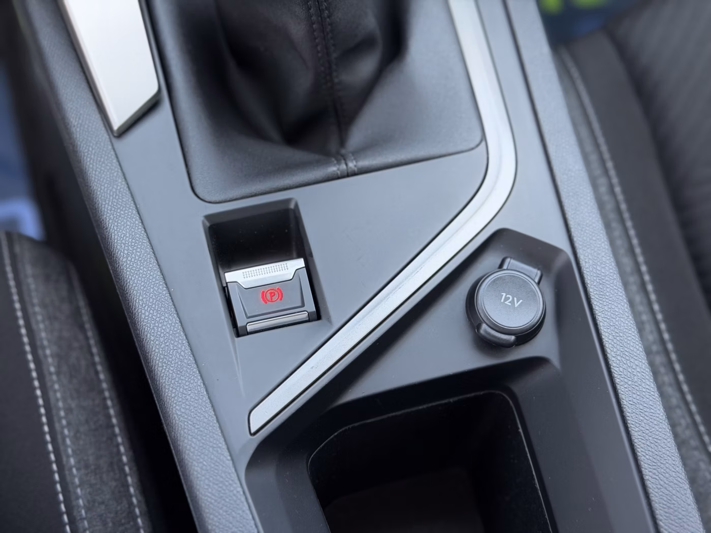 Peugeot 308 фото 18