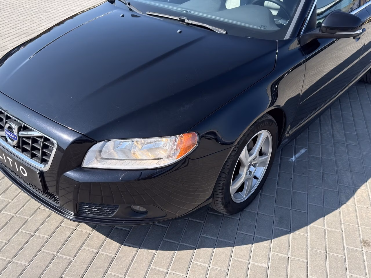 Volvo V70 фото 2