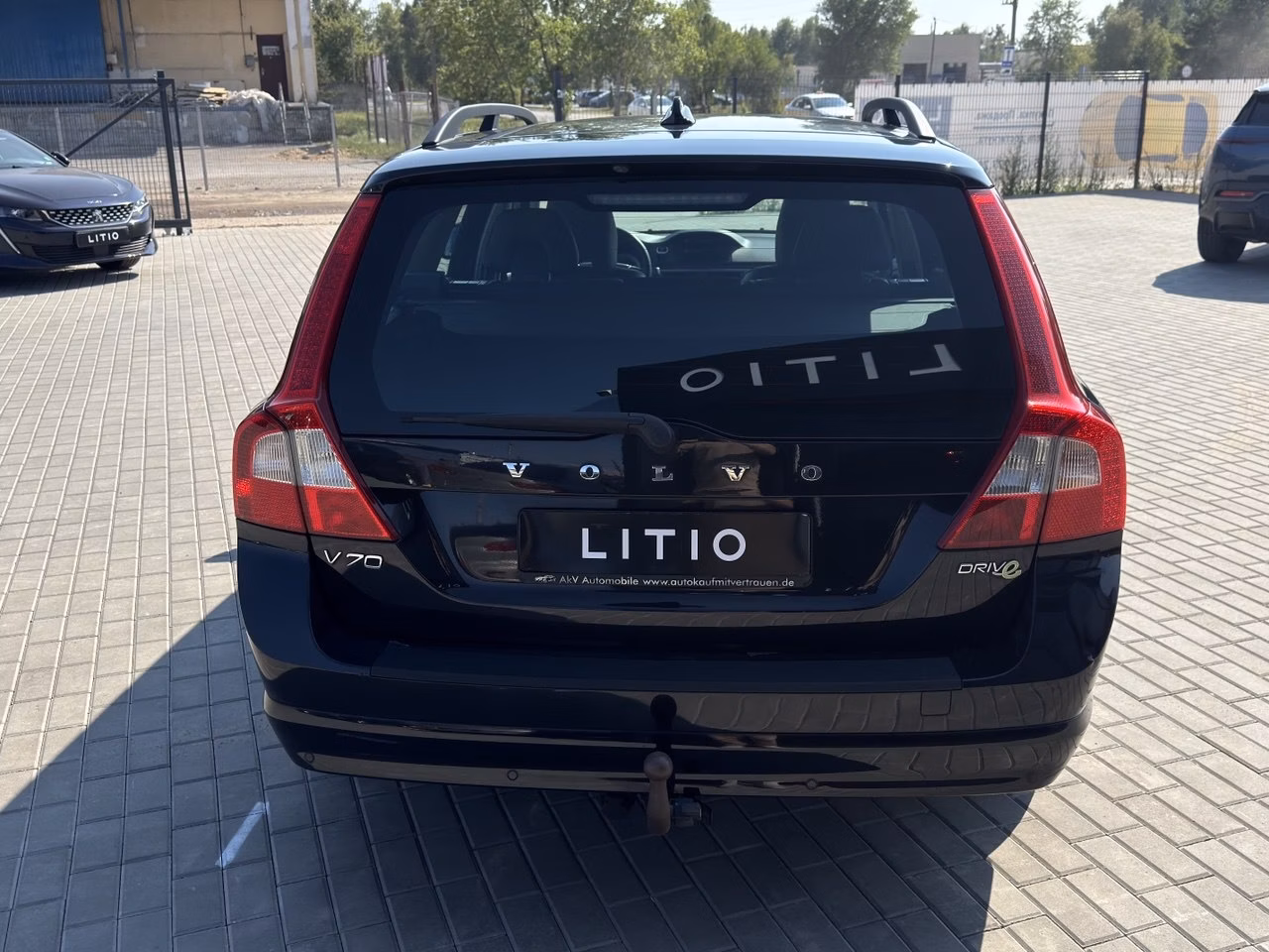 Volvo V70 фото 6