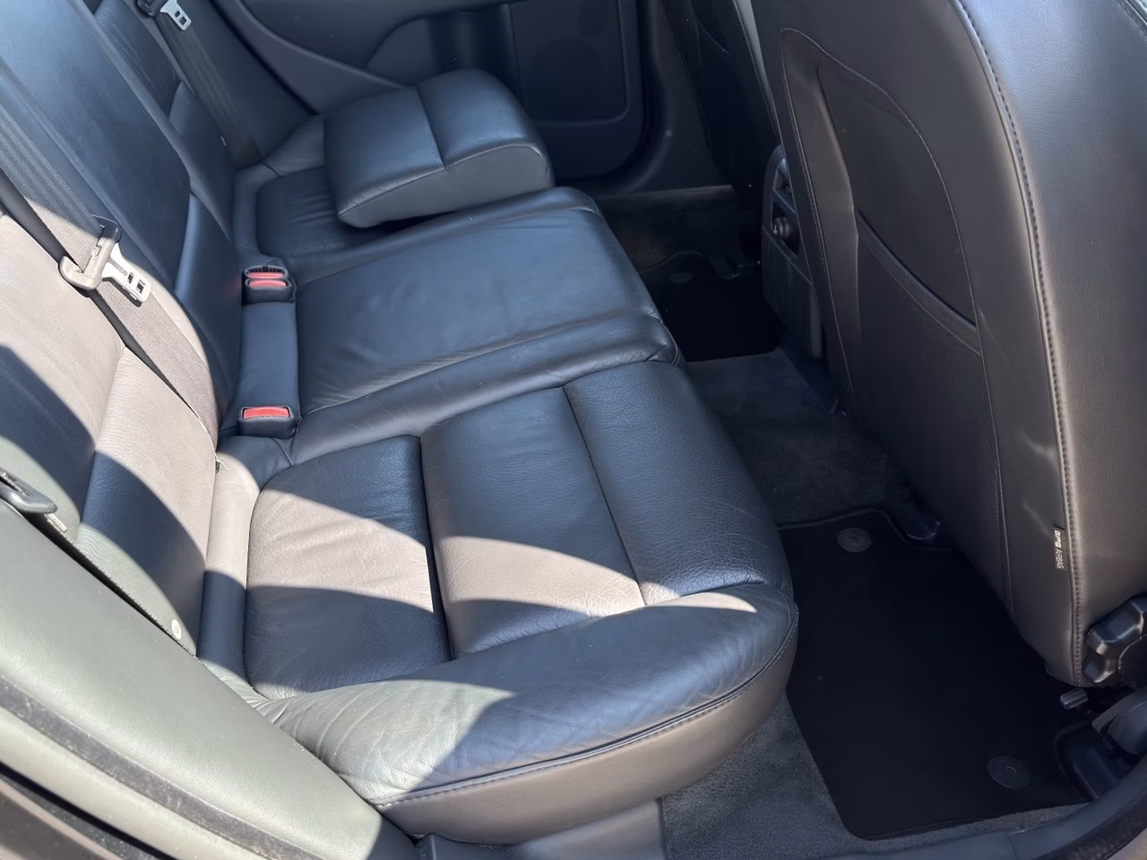 Volvo V70 фото 17