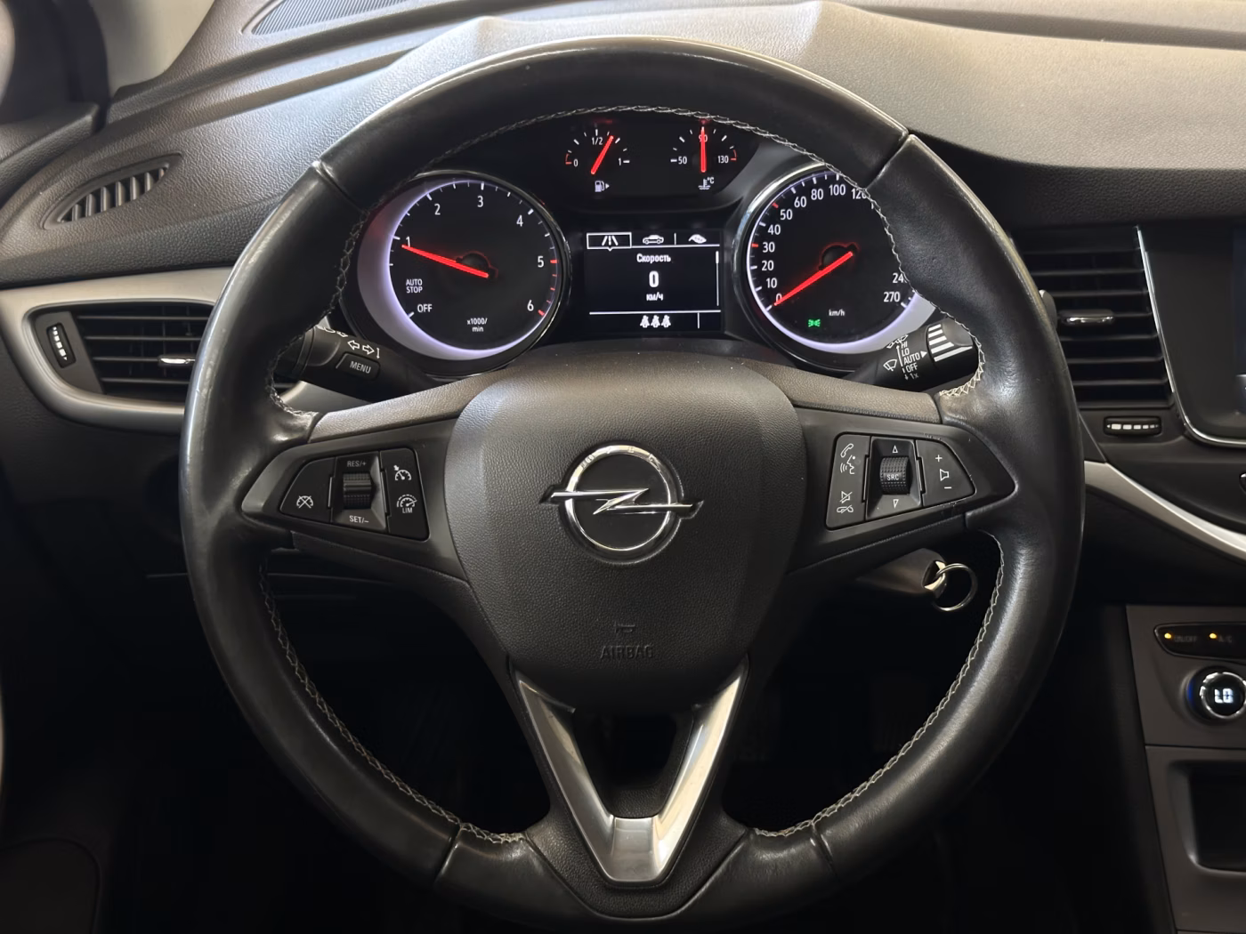 Opel Astra фото 11