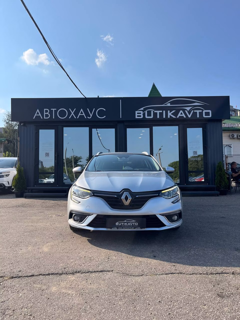 Renault Megane фото 2