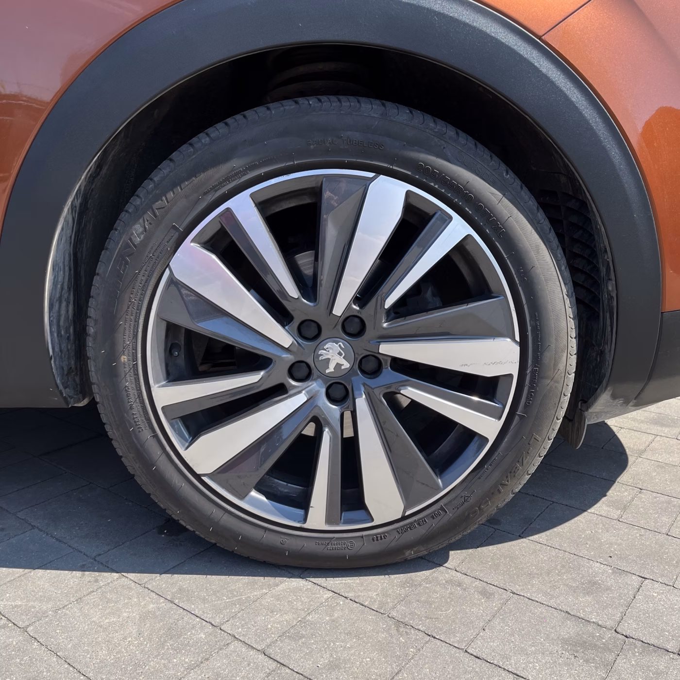 Peugeot 3008 фото 7