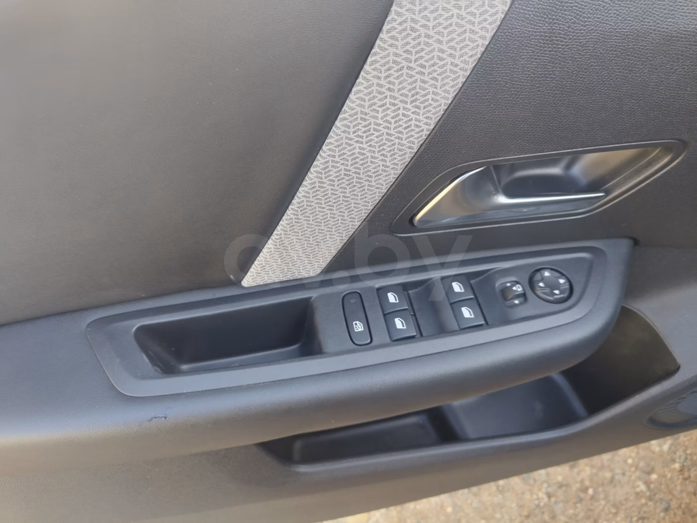 Citroen C4 X фото 9