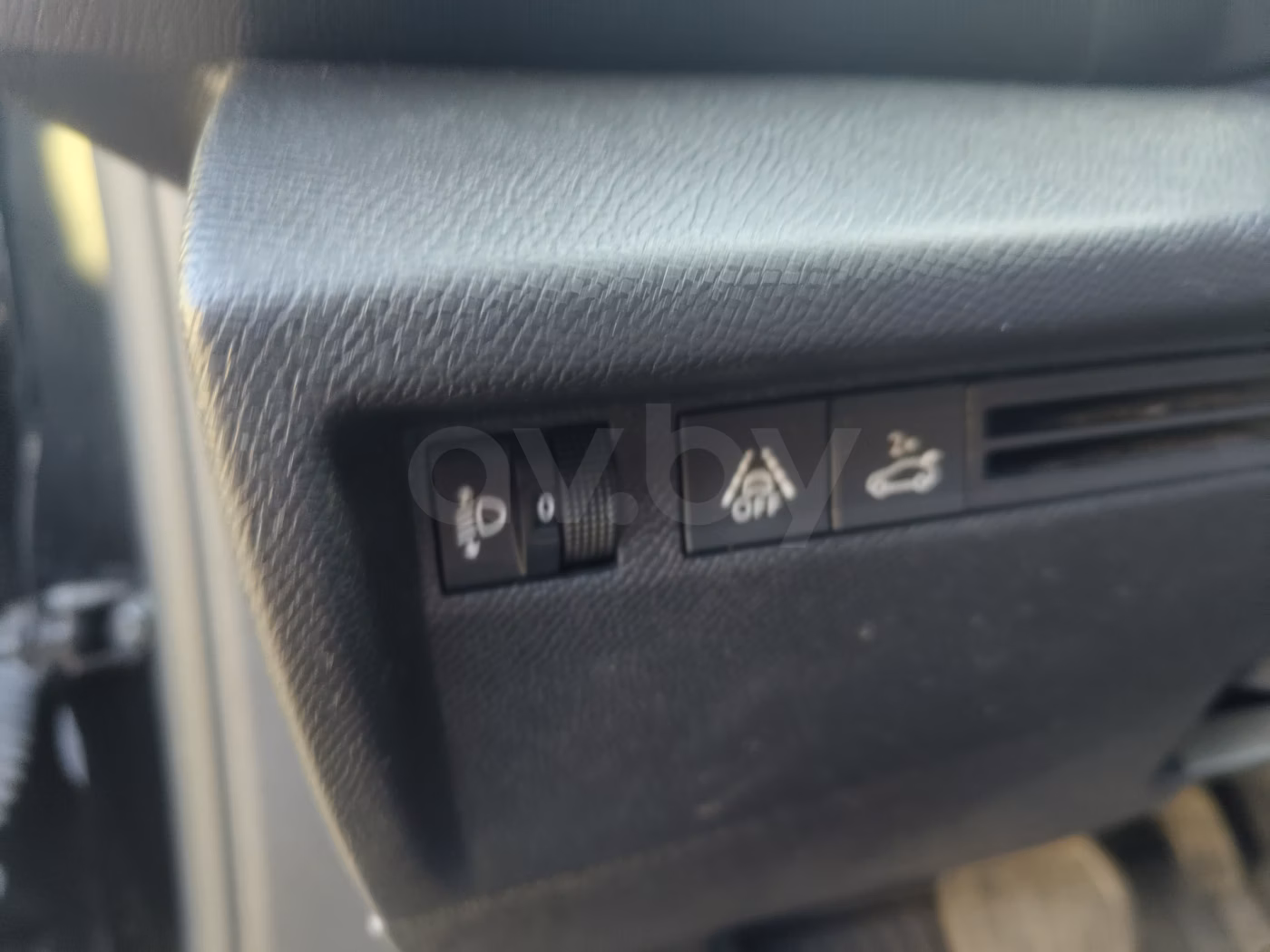 Citroen C4 X фото 10