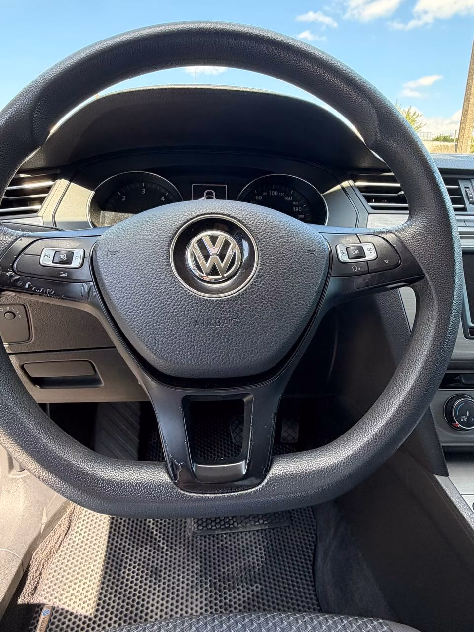 Volkswagen Passat фото 15