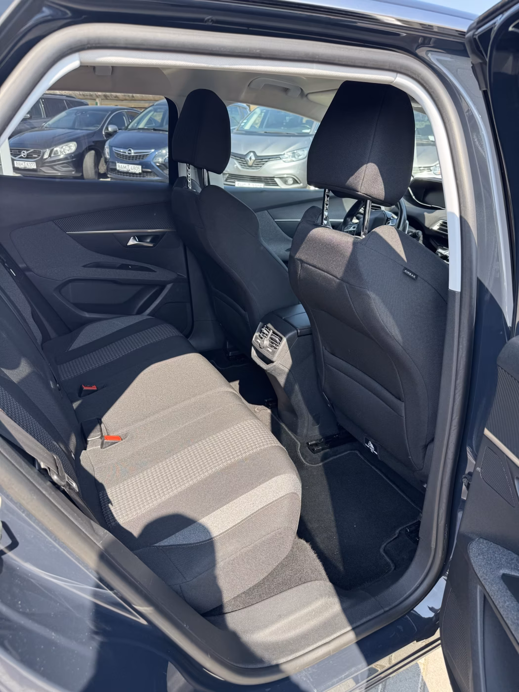 Peugeot 3008 фото 10