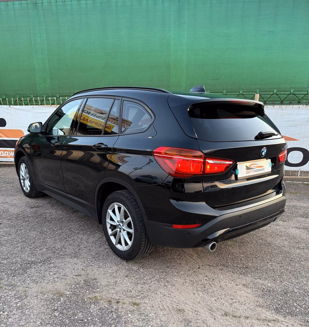 BMW X1 фото 6