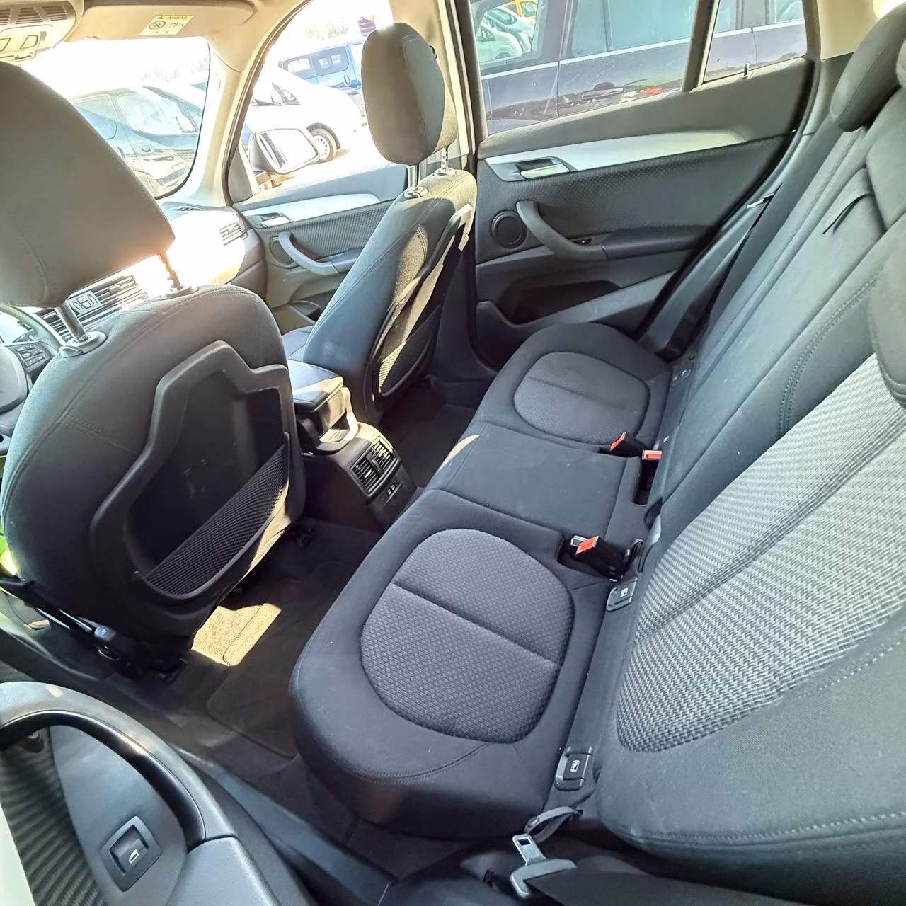 BMW X1 фото 16