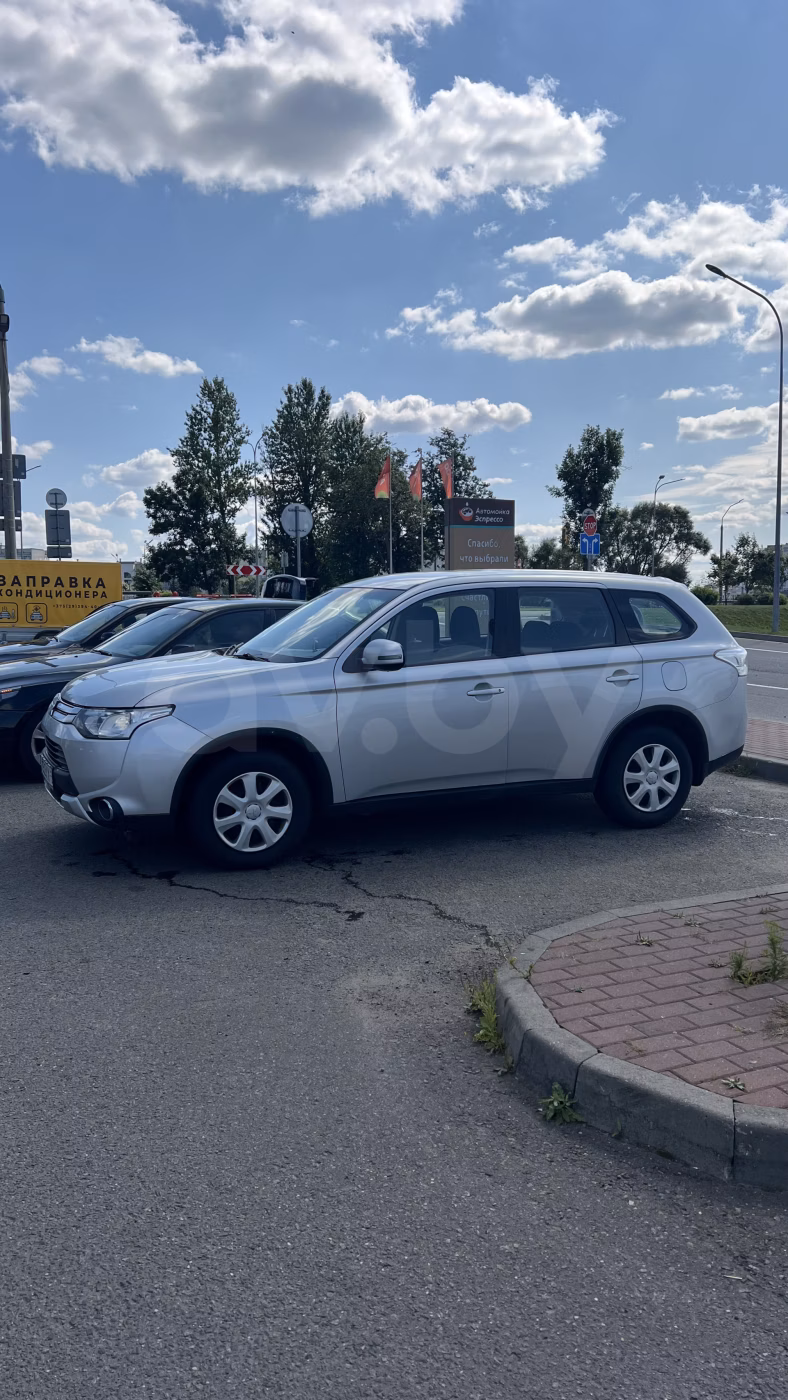 Mitsubishi Outlander фото 4