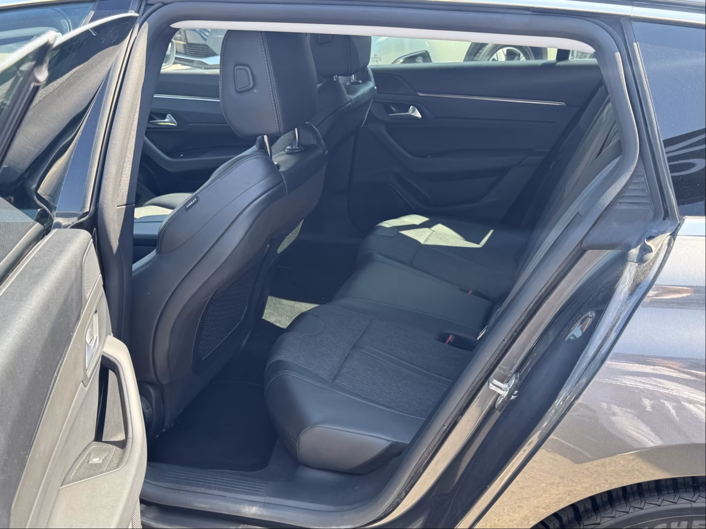 Peugeot 508 фото 19