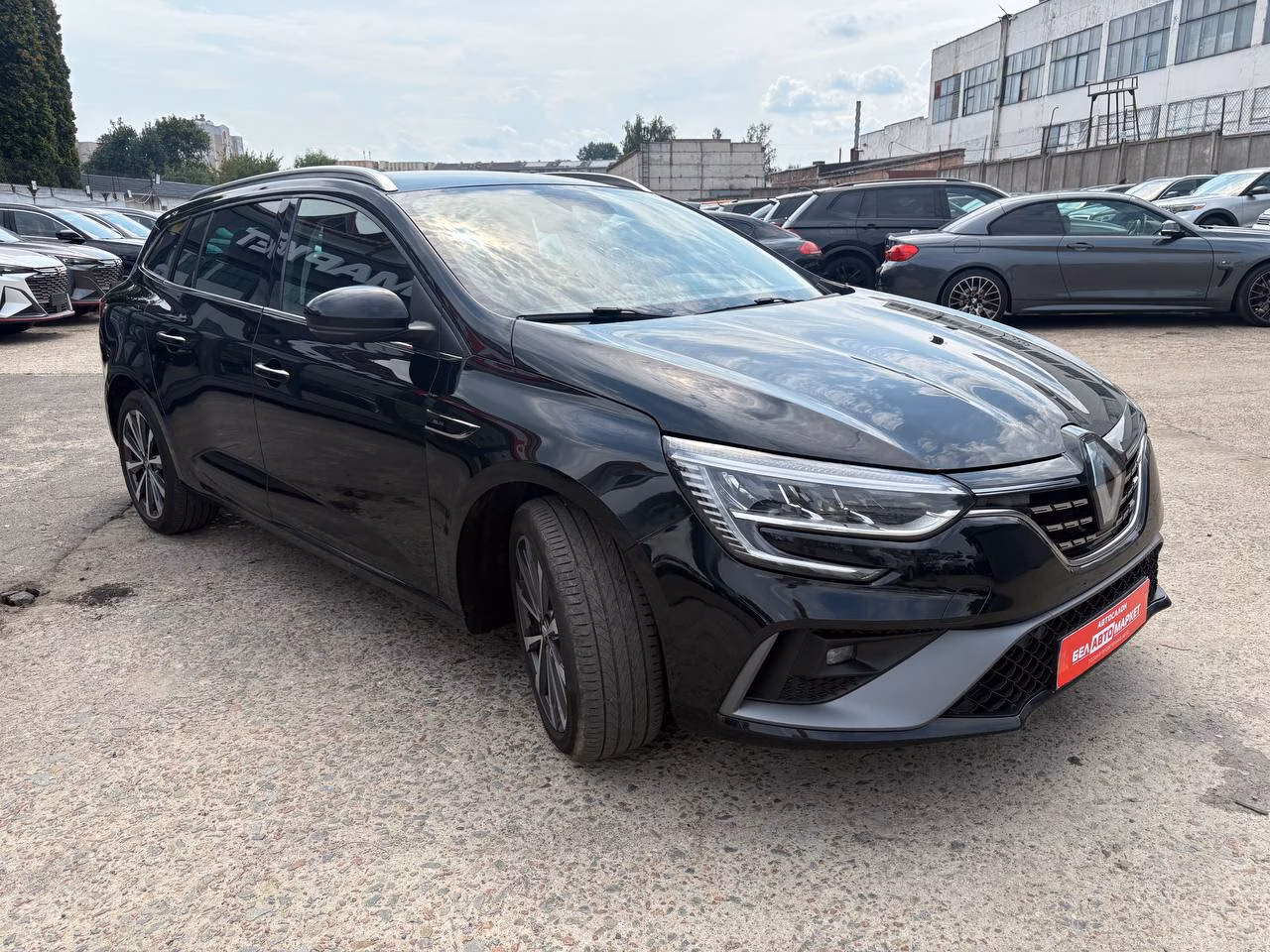Renault Megane фото 3