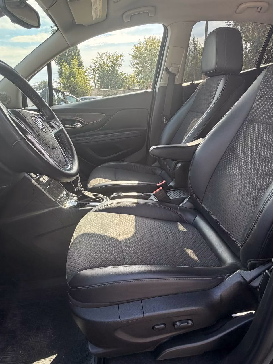 Buick Encore фото 10