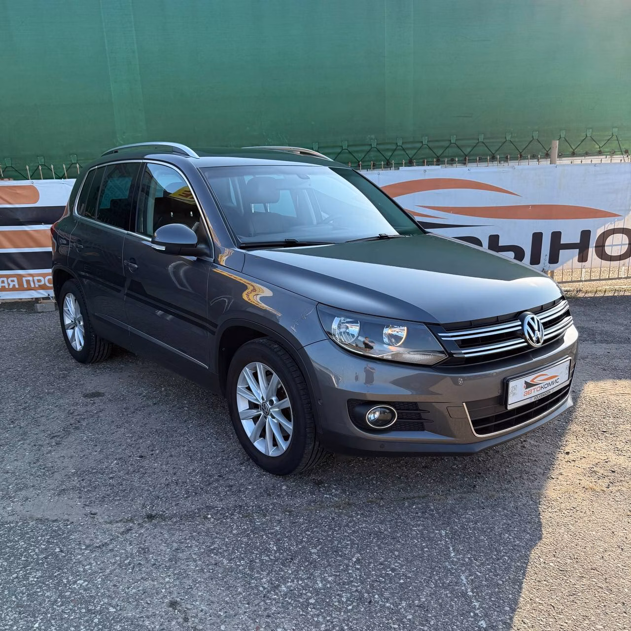 Volkswagen Tiguan фото 3