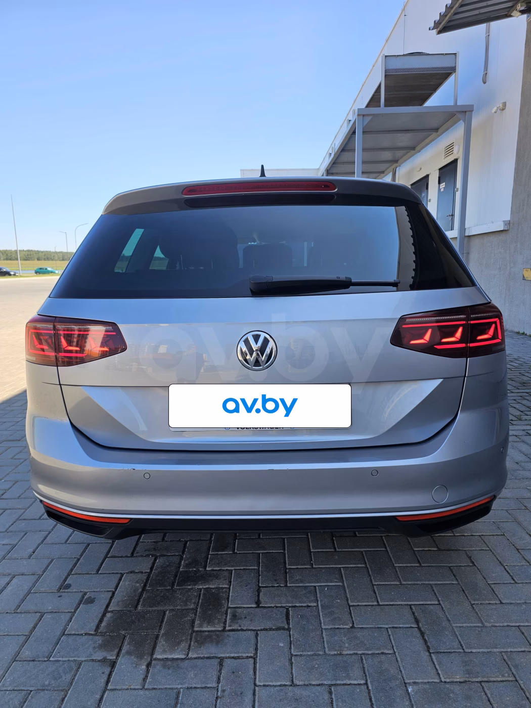 Volkswagen Passat фото 6