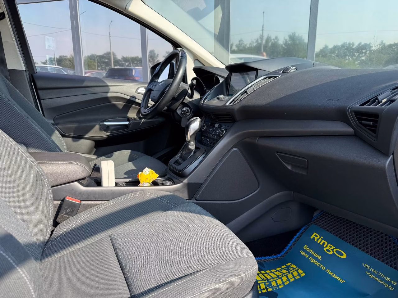 Ford C-MAX фото 19