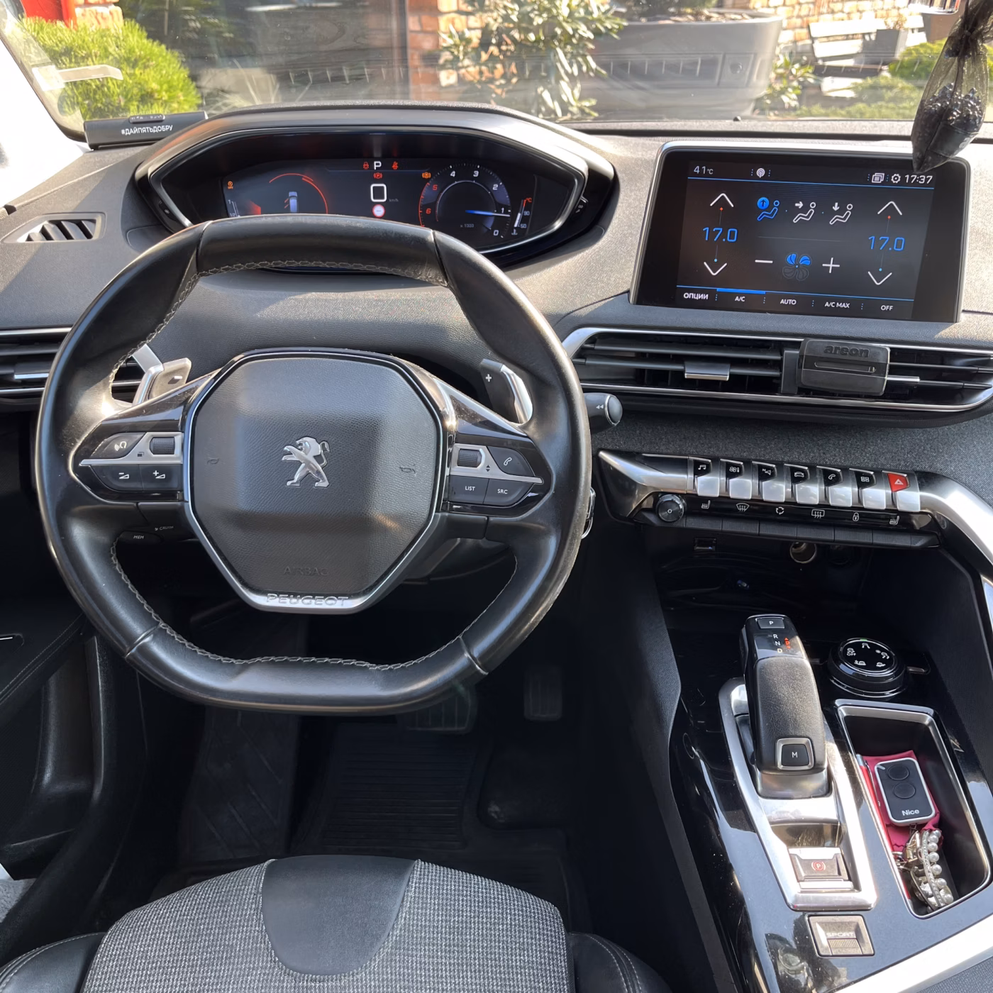 Peugeot 3008 фото 19