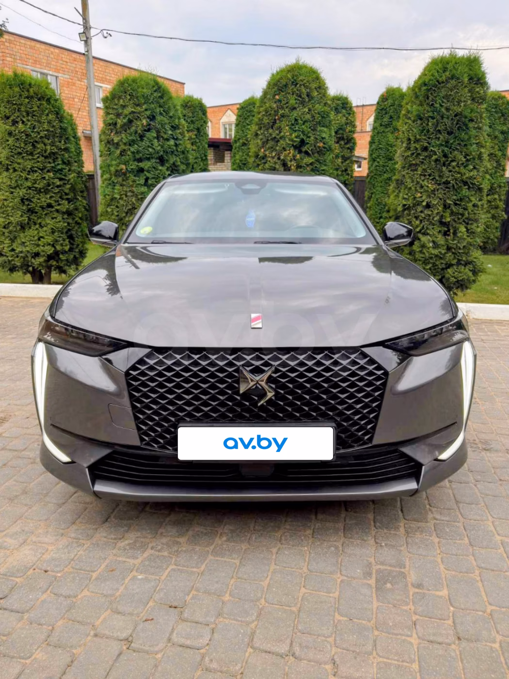 DS 4