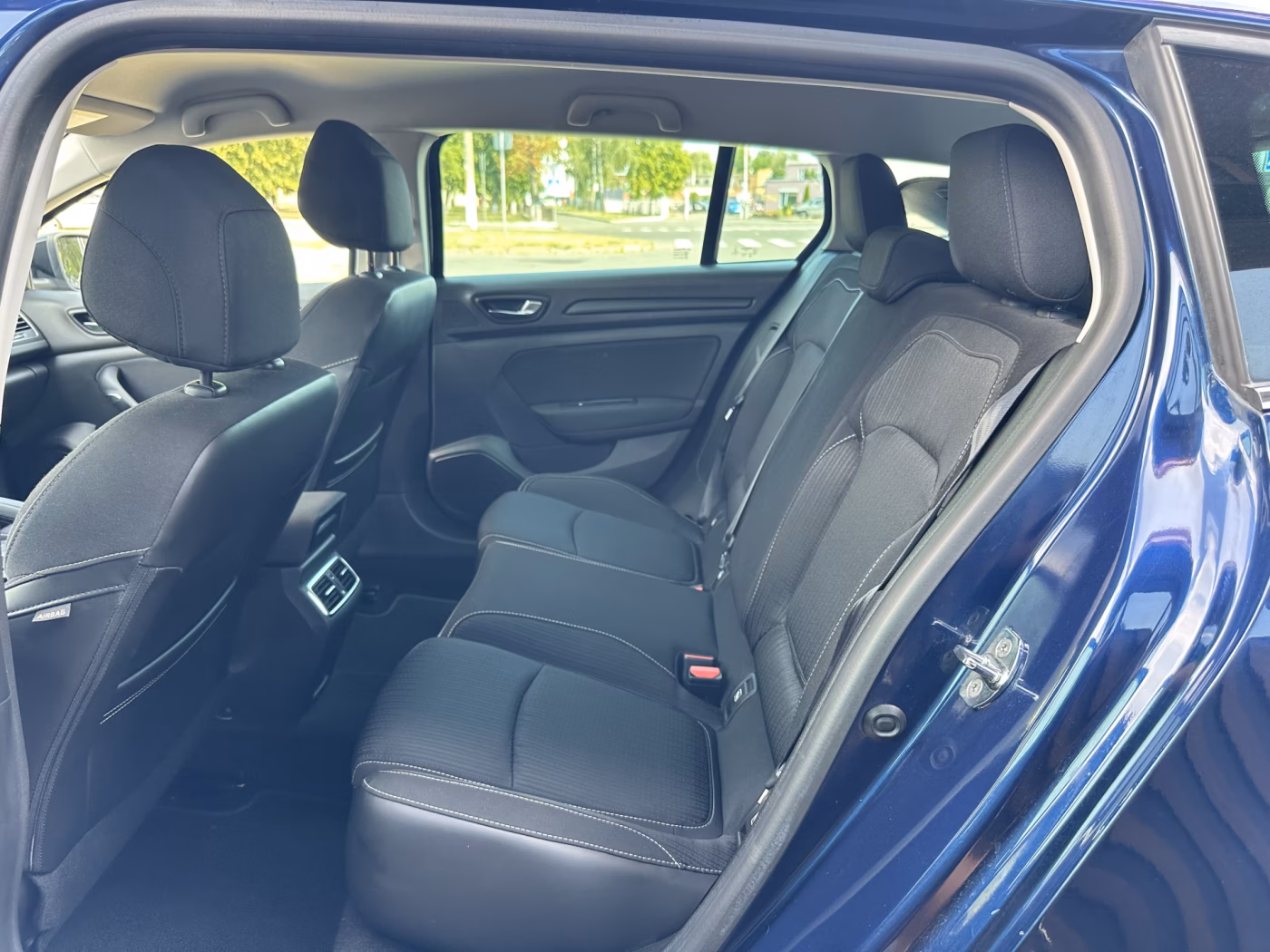 Renault Megane фото 11