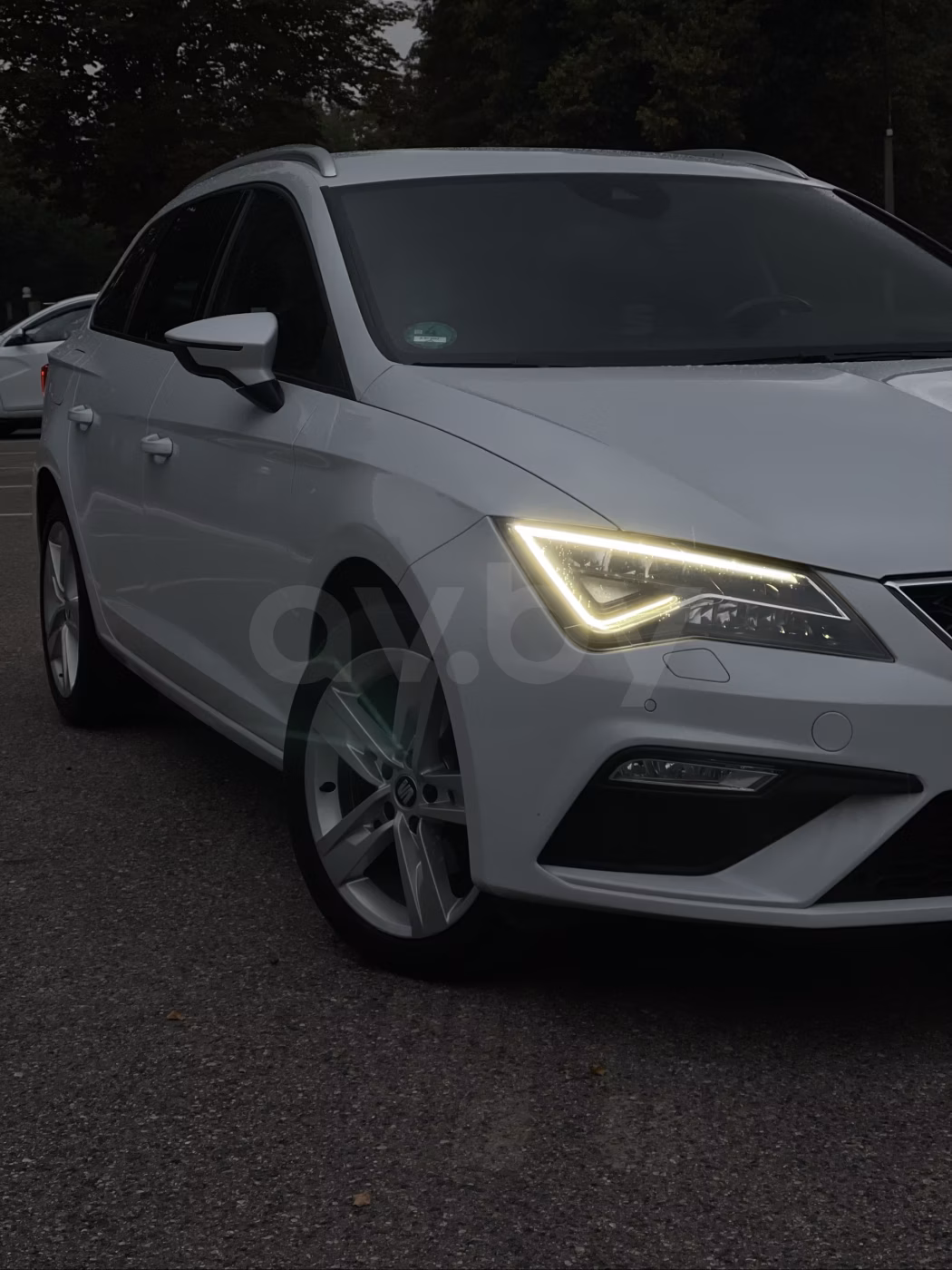 SEAT Leon фото 2