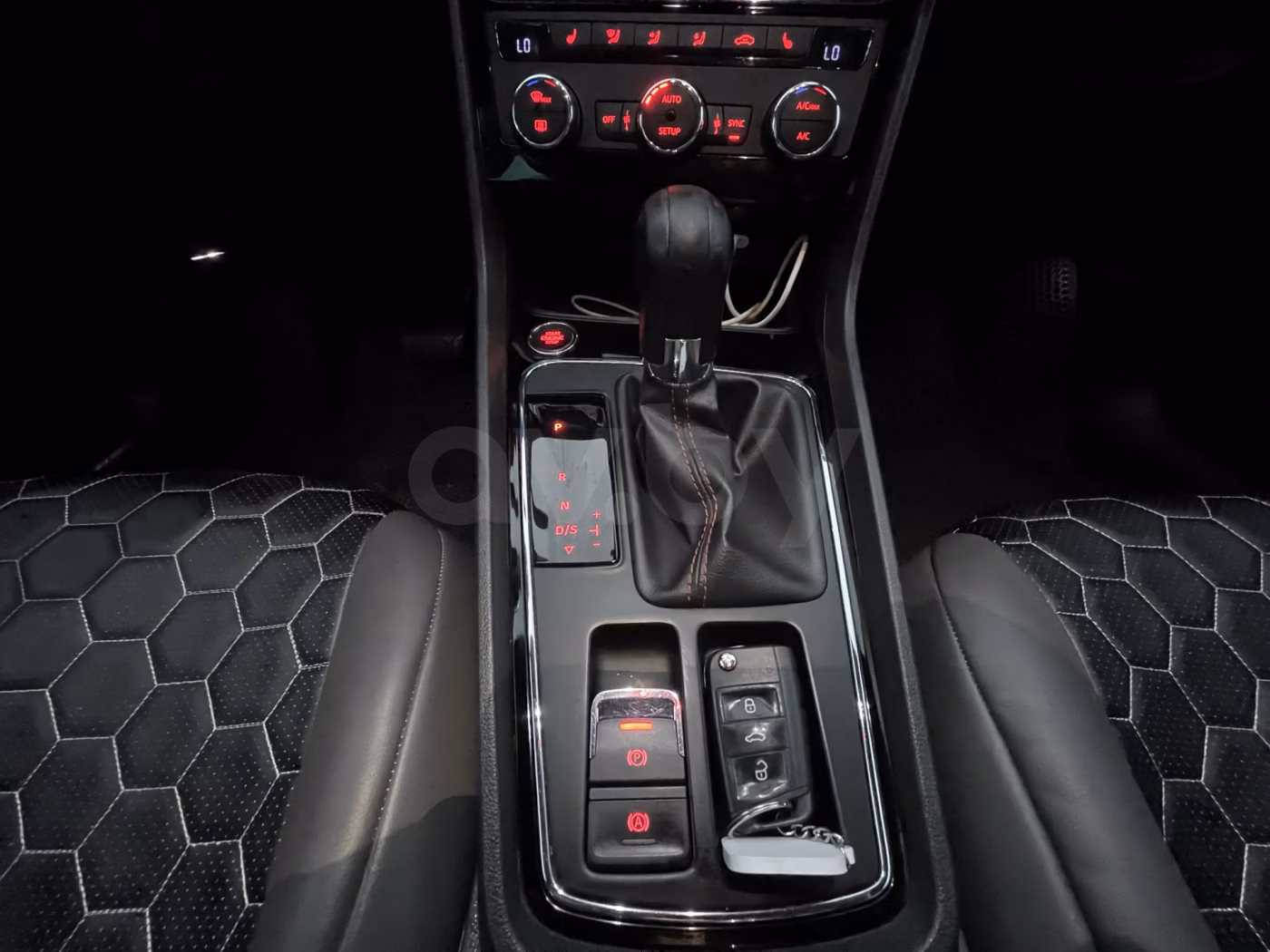 SEAT Leon фото 8