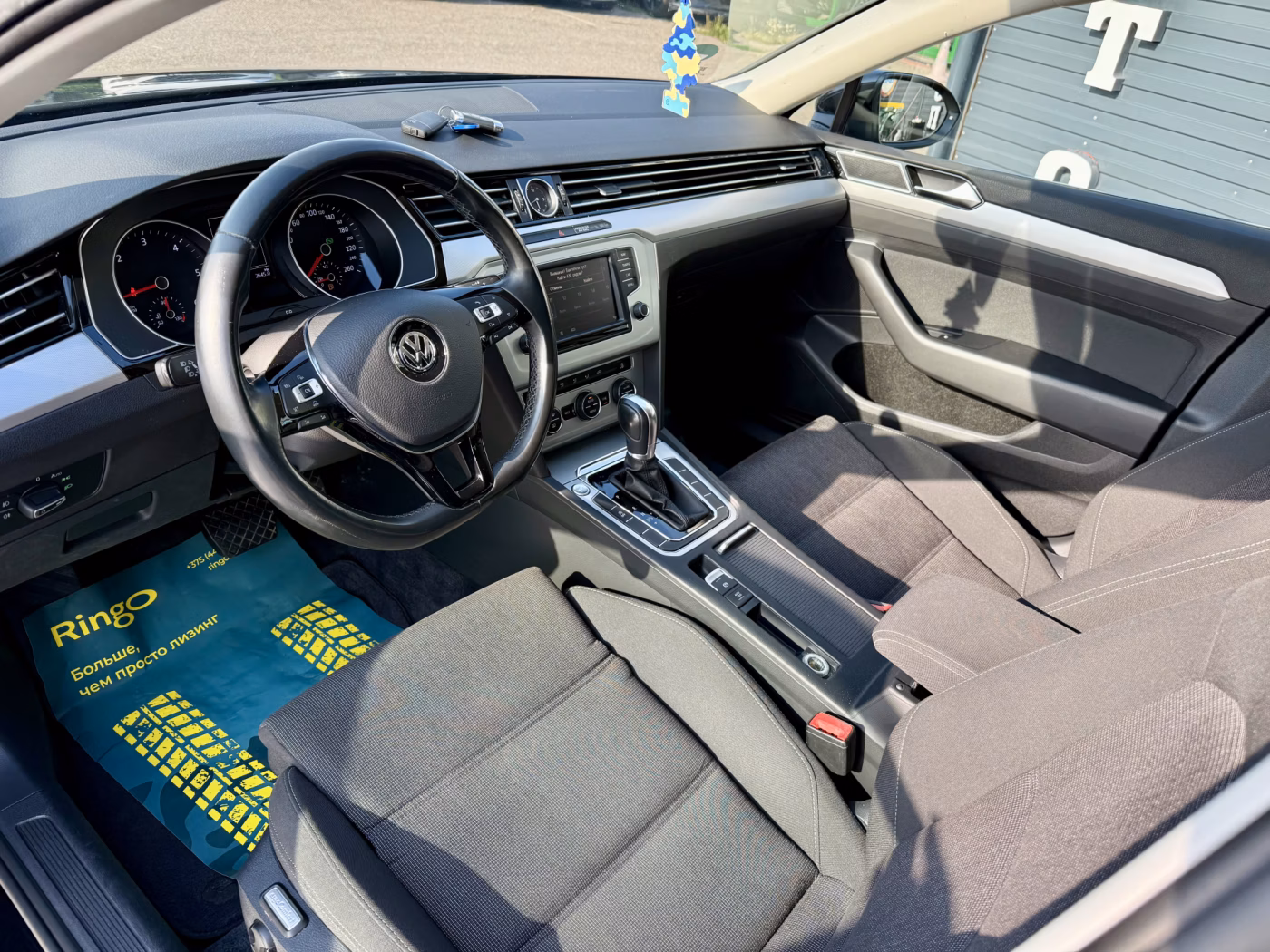 Volkswagen Passat фото 14